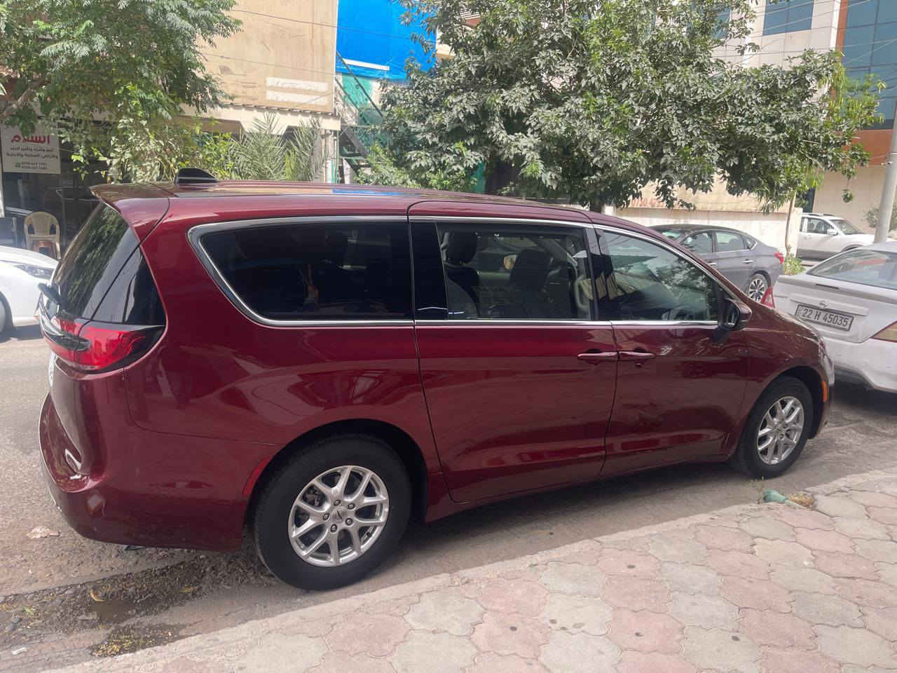 ‏السلام عليكم باسفيكا 2023 المواصفات معروفه ماشيه 130 رقم اربيل اجره صبغ جاملغ وبنيد بدون دواخل السعر 240
‏
‏***********
