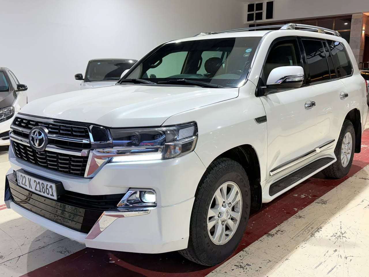 السلام عليكم ورحمة الله وبركاته
للبيع لاندكروز 2011/V8/5700دبل سوبر جارج 

📌📌رقم اربيل انكليزي 
📌📌تصفيح وتضليل بلسنويه 
📌📌تحديث داخل وخارج 21
📌📌داخل قرميدي 
📌📌تنته كنتاره 
📌📌كير صدر محرك 100/100سياره شلعتها تعلك وكلشي متصرف عليها 
وبلعافيه على الي ياخذها 
العنوان معارض النهضة شركت الكرادي 
الهاتف:***********عبدالله حسين الكرادي
