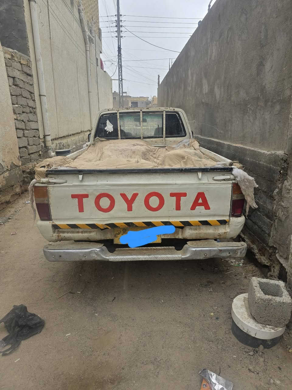 سلام عليكم بيكم موديل 85رقم اصفر بغداد سنويه عضم محرك ثري واي 4سلندر سيارة نكره سلف صاحبه الشرعي مااندله سيارة اصولي وليس كلك ابيع بدون راعي سعرها 15ورقة مكانه قضاء الغراف ***********
