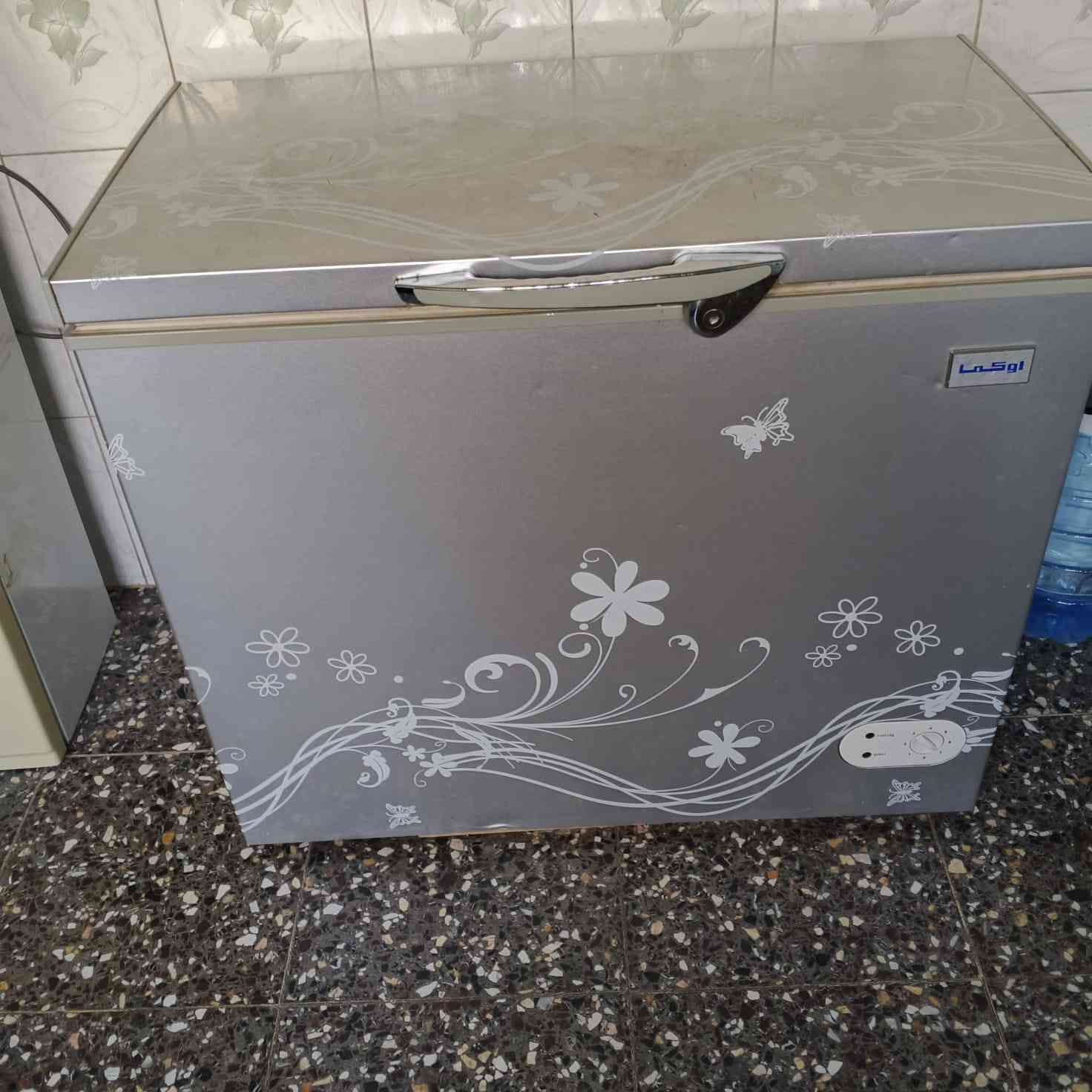 السلام عليكم مجمده للبيع نظافه فول تجميد على الفحص مداخله تصليح السعر 175 وبيه مجال بسيط  العنوان بابل للتواصل خاص ***********
