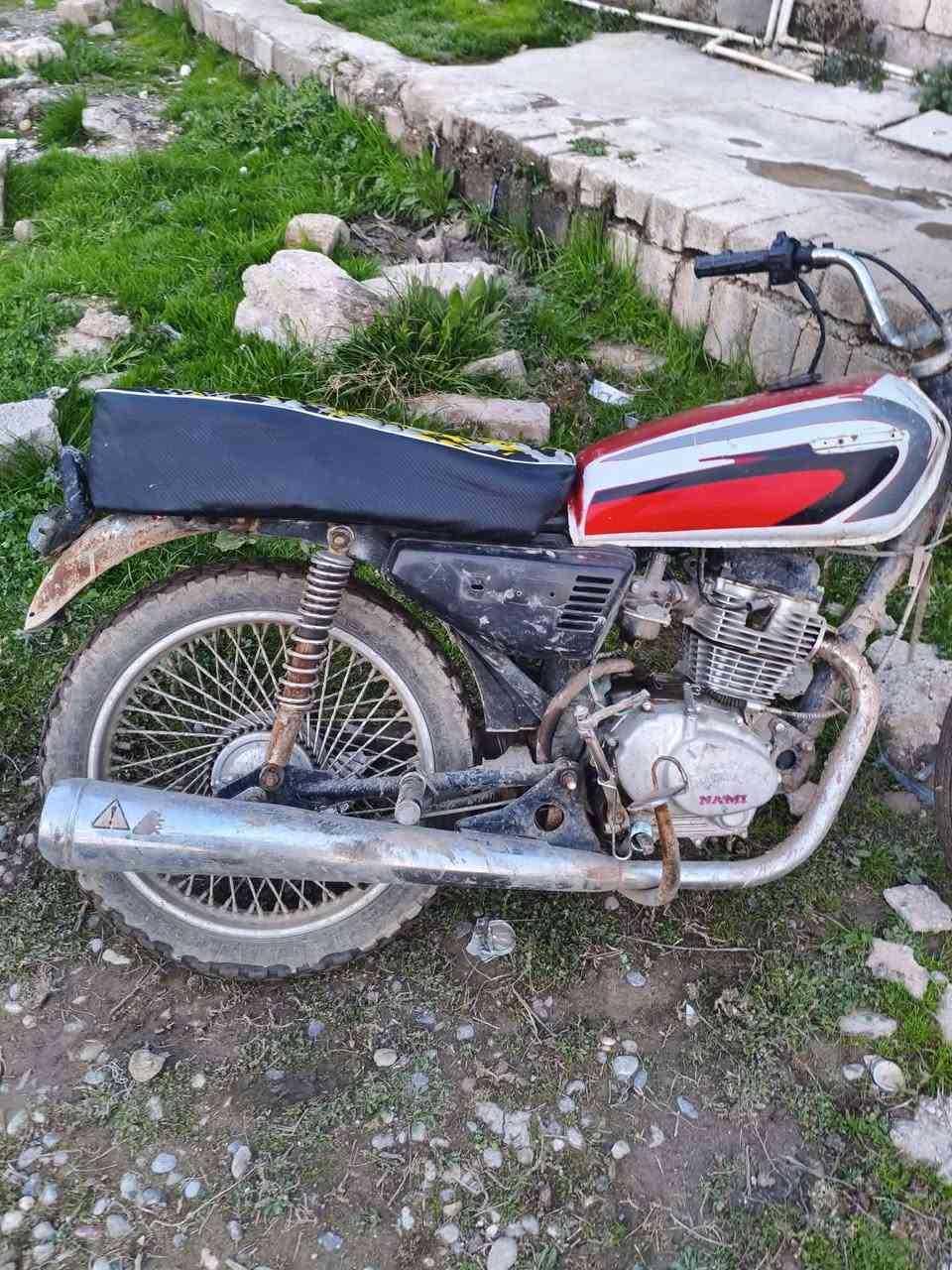 السلام عليكم 
موطور نامة موديل 2019 للبيع نضيف بس شغل واطلع
السعر 175 وبي مجال للطيبين
الرقم ***********
الخاص مفتوح ويرهم مراوس
