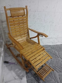 اعادة نشر كرسي خشب هزاز قيم مكاني الدورة  ٠٧٨٨٦٥٩٣٢١٥