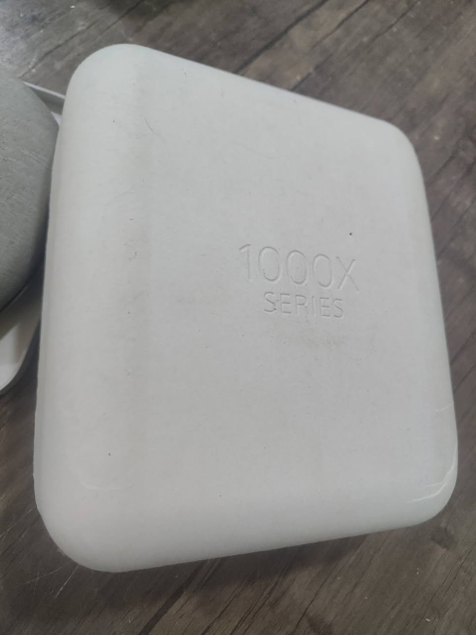 سماعة sony الجيل السادس 
بحالة ممتاز استخدام خفيف نظافة فوول
اللون: ابيض
المحتويات: كامله و الكيبلات غير مستخدمه
المكان: بصرة 
السعر: 375٫000IQD ( السعر 375 الف دينار عراقي )
الرقم للجادين: ***********
#القطعة لبيع فقط و فقط
