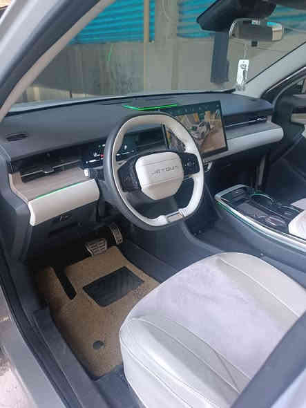 جيتور داشنك موديل 25 مواصفات 1/1 فول
ماشيه 7300
25مليون 
 موقع العجله حي الجامعه ***********
