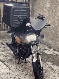 سلام عليكم دراجه ايراني سولنك موديل ٢٤ محرك ٢٠٠ دراجه خير من الله نضيفه اكفلك ياه كفاله عامه اواق موجوده كلشي شغال بيه تريده هيه والصندوك تريد بدون صندوك  مكاني بغداد مدينه الصدر رقمي *********** خابر وتدلل ودراجه بلحقيقه احله من بل صور
