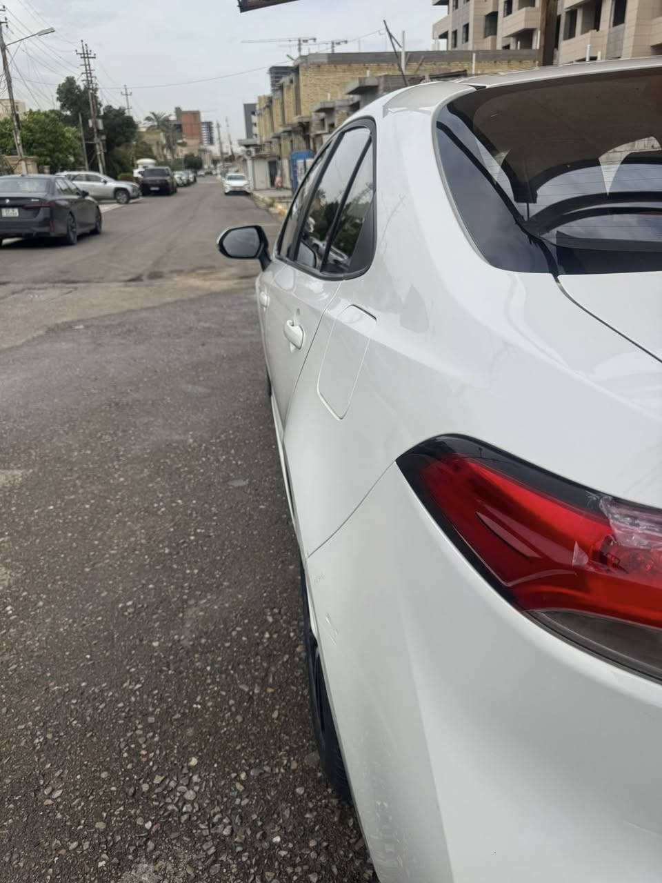 السلام عليكم كورلا هايبرد شكل الأمريكي موديل 24 فول مواصفات داخل جلد قرميدي ماشيه 30 الف السعر 145 وبيها مجال حك الجيه الاتصال *********** مكاني بغداد متواجد فيس وتساب
