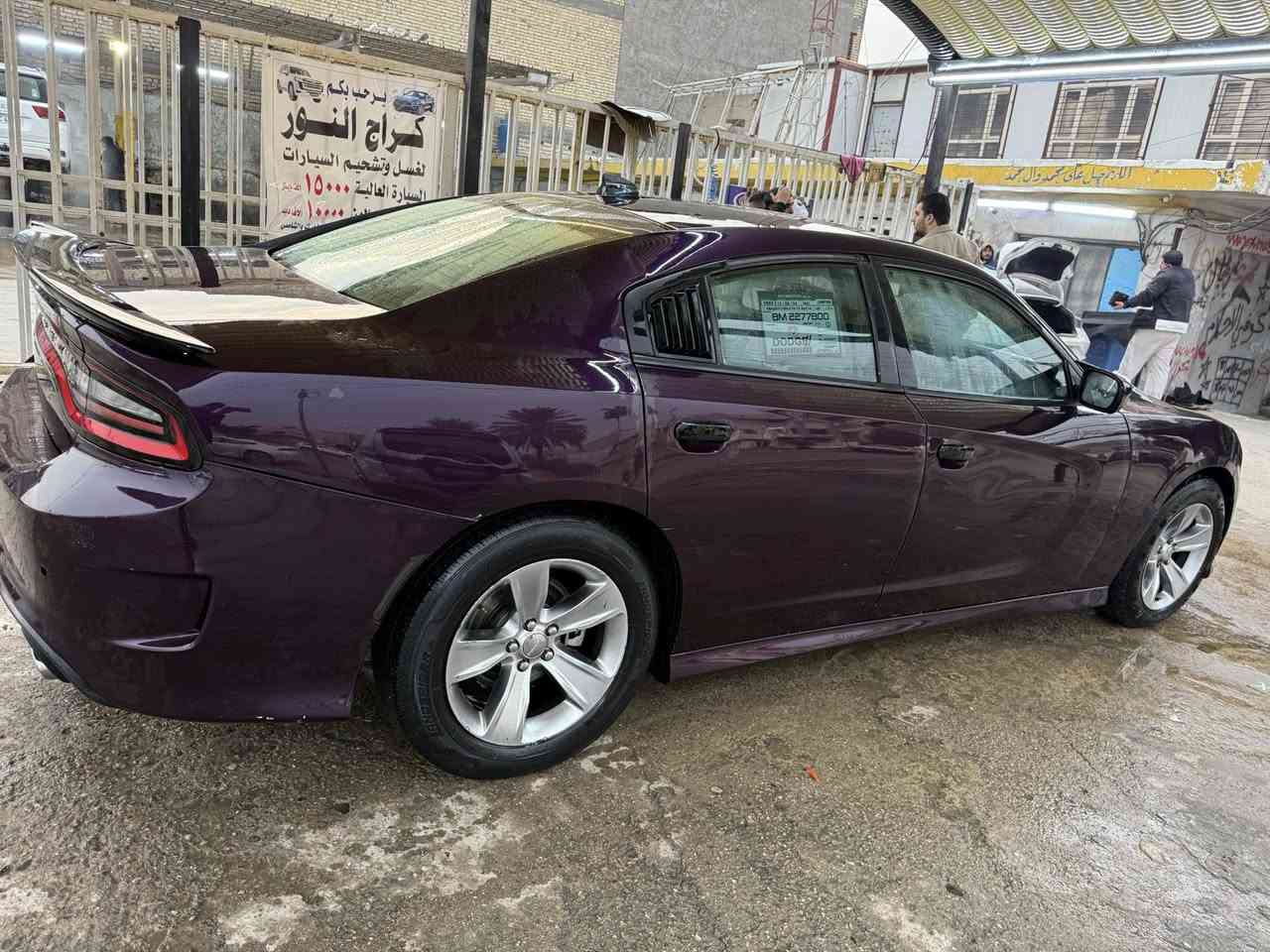 جارجر موديل 2021 GT للبيع 
السعر 179 وبيها مجال بسيط
صور الحادث موجوده بالمنشور  
كير + مكينه مكفول 100‎%‎
مكينه 6 سلندر 3600 
ماشيه 96 ميل حقيقي
عليها منظومه غاز + لد نهاري
مواصفاتها معروفه
بصمه تشغيل + دخول ذكي + تشغيل عن بعد + شاشه كبيرة + كامرة خلفيه + كشن كهربائي وبيها هواي مواصفات  
السياره جاهزه وخير من الله 
التبريد قطعتين قبل شهر مبدل فريز 
رقمها بغداد بأسمي تحويل مباشر
مكاني بغداد البلديات
للاستفسار / ***********
