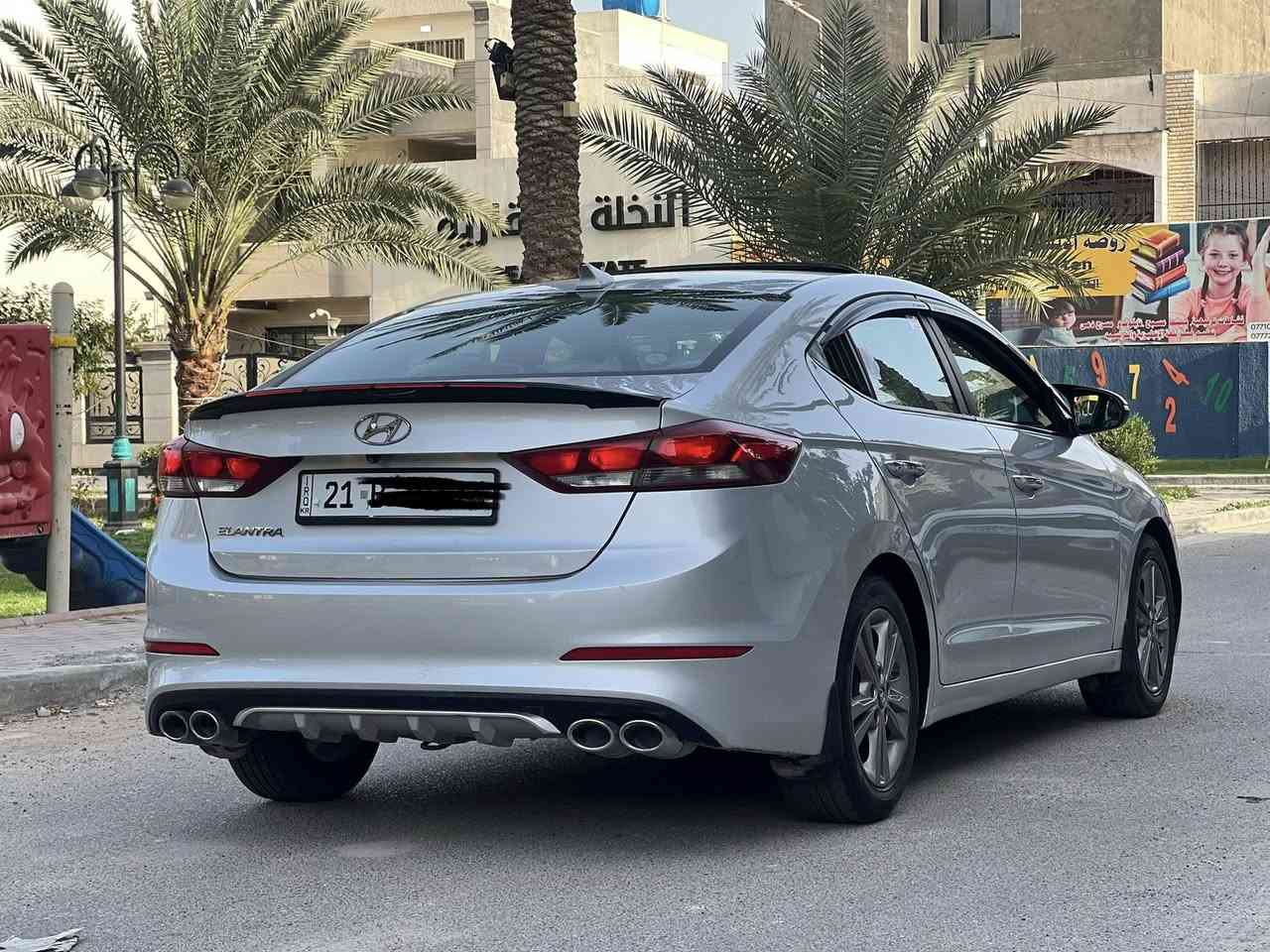 سلام عليكم
النترا موديل 18 
فول مواصفات لمتد 
فتحة بصمة كرسي كهرباء 
رادار امامي خلفي جانبي 
مكينه ممفتوحه كير ممفتوح 
امريكي بدون ايرباك 
بجم كبس ماشية 71mi
بيها تبديل قبغ جنطه 
جاملغ خلفي صبغ فقط 
صدر امامي خلفي جديد 
رقم دولي سليمانيه 
تريد وكالة تريد تحويل 
مكاني بغداد اليرموك 
سعر 126 وبيها مجال بسيط 

‭0777 485 9880‬
