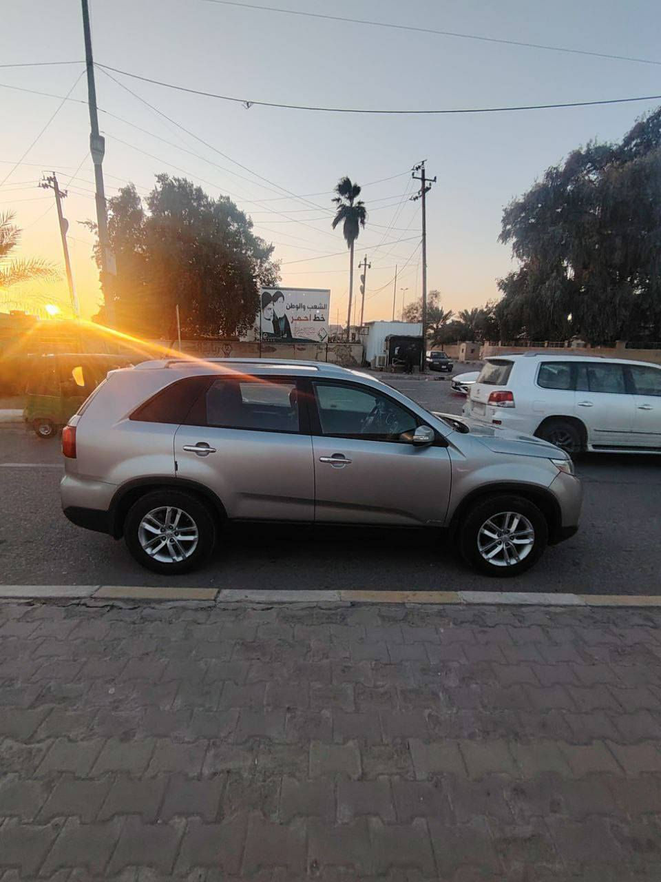 كيا سورينتوا
2014

محرك 2400 اربعة سلندر
5 راكب /

دفع رباعي

وارد امريكي

رقم بغداد / وطني

يعني تسجيلها حسب سكن المشتري

ضربة خفيفه بالدعاميه

والدعامية مبدله جديدة

صبغ حزام من الخدوش للجمالية والصبغ بالخارج

ماكو اي شي مبدل بيهه غير الدعاميه

السيارة بأسمي

عنواني / ميسان

السعر 130 ورقه ،

الشراي يراسلني عالخاص .


**إذا كنت صاحب هذا الإعلان وتريد حذفه لأي سبب، رجاءا أرسل رسالة إلى الدعم الفني**