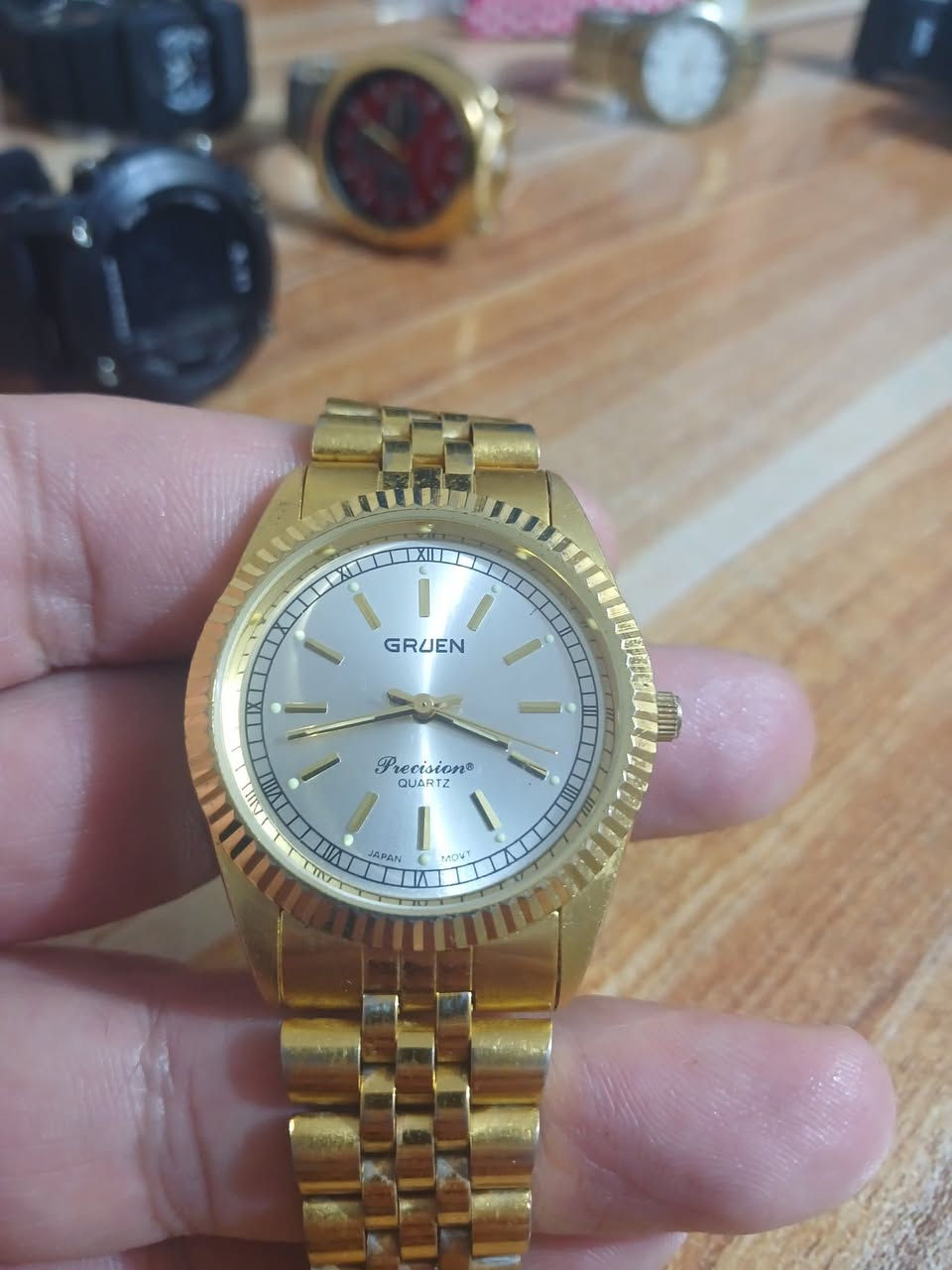 ساعه باله شغاله نضيفه بهذا الشكل قيم واخذ بالعافيه الي ياخذهن يوجد توصيل لجميع محافظات العراق


**إذا كنت صاحب هذا الإعلان وتريد حذفه لأي سبب، رجاءا أرسل رسالة إلى الدعم الفني**