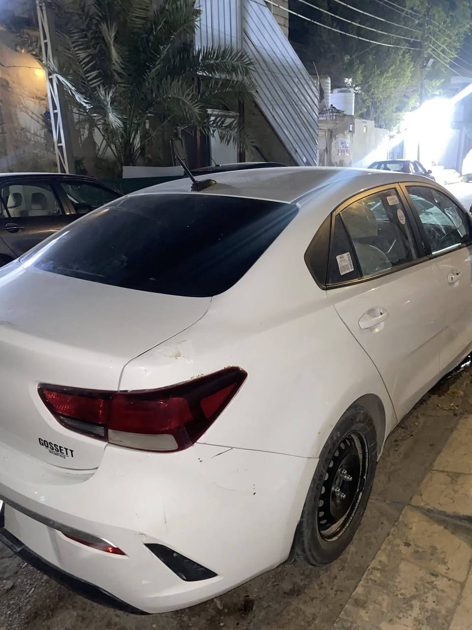 ريو 21 امريكي كير اوتماتيك حادثها كسر بلبلاستيك  الخارجي مال دعاميه وتقشر في الطلاء الابيض وجزء من دعاميه محتك برصيف انفصال الدعاميه عن جاملغ تضرر طاسه كبس اللايت  شخوط وقشوط بجاملغ فقدان طاسه الويل تصيلح وصبغ حداده ودوكو وسمكر وصبغ طعجه اسفل الباب الخلفي وتضرر الجاملغ الخلفي (الركبه) وتضرر البنيد  الخلفي وشخوط بدعاميه الخلفيه سياره دواخلها نضيفه شاشه إيرباغ السائق غلاف الستيرن مغطى بجلد برتقالي عليه شعار هيونداي ويفضل فحص الستيرن الأصلي تحته للتأكد من عدم وجود قص أو تبديل في غطاء الإيرباغ الشاشة السيارة مزودة بشاشة لمس وسطية أصلية تكييف عادي بكرات يدوي مو لمس  السعر 110 مكان السياره ناصريه حي اريدو  ***********
