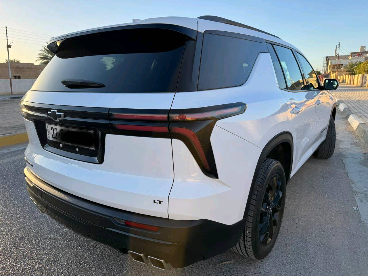 ترافرس ٢٤ LT
حادثه سطحي الجاملغ مسحوب عل الباب بدون دواخل مواصفاته معروفه
للاستفسار 
الاتصال او  الوت سب 
***********