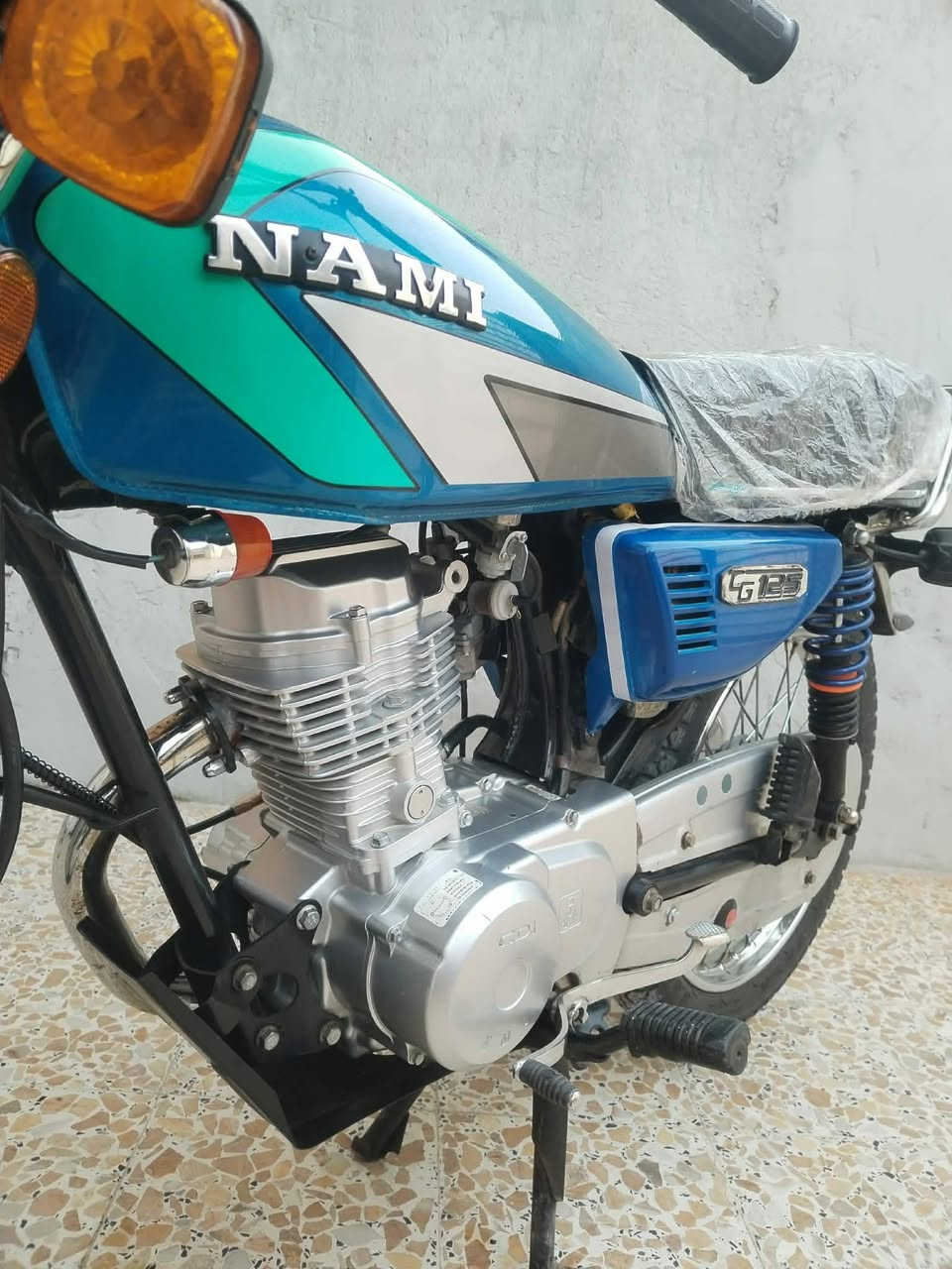 سلام عليكم دراجه نامه تعمير البيع مكينه باب الول كله شغاله نضافه فول ***********
