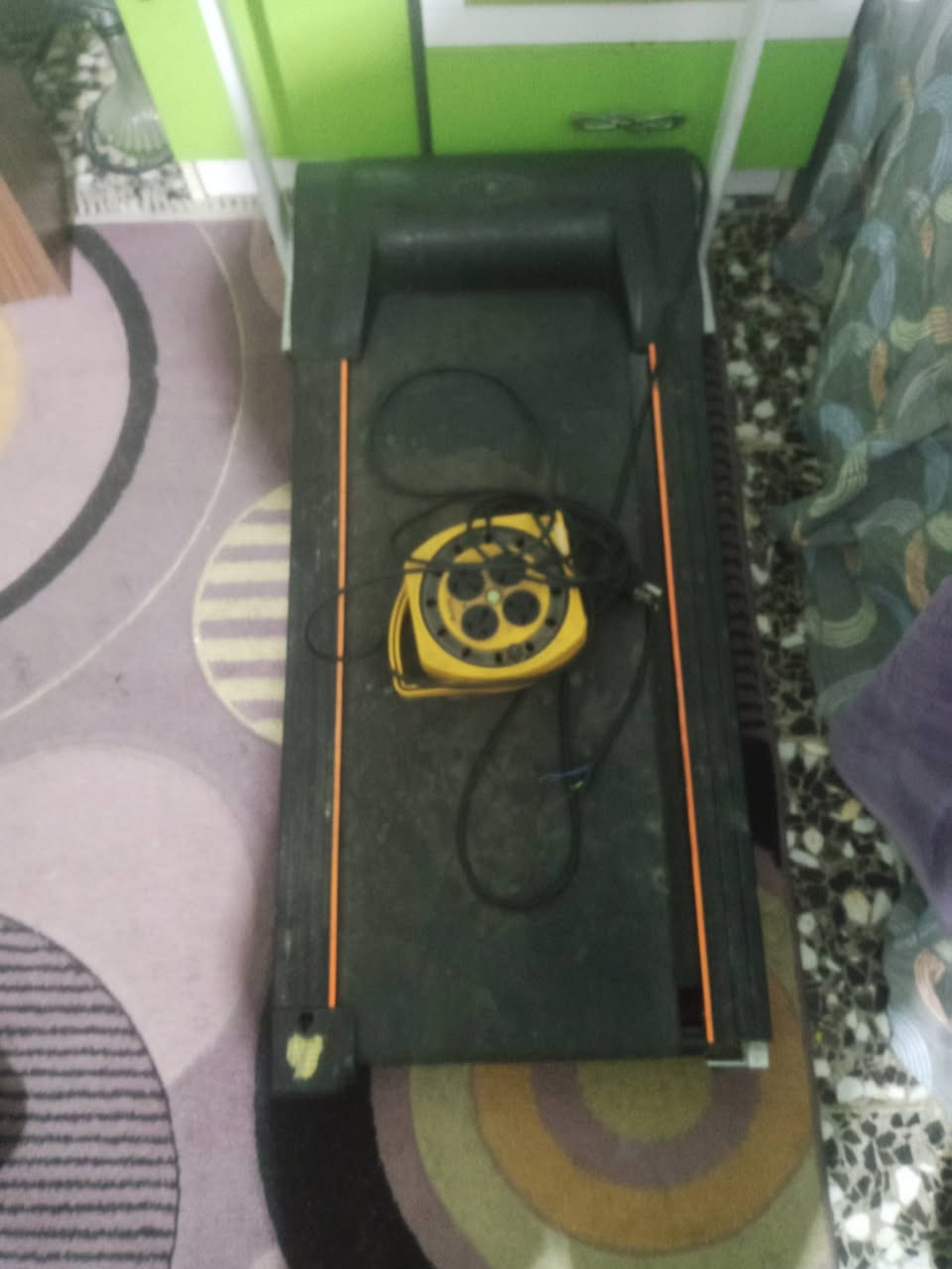 جهاز مشي رياضي منزلي للبيع (Treadmill)

- شاشة رقمية تعرض الوقت والمسافة والسعرات
- مناسب للمشي والركض الخفيف
- يتحمل وزن لحدود 120-150 كغم
- الجهاز شغال وحالته جيدة
وبي مدخل سماعات

السعر: 90ألف دينار 
المكان: بغداد
للتواصل واتساب ***********
