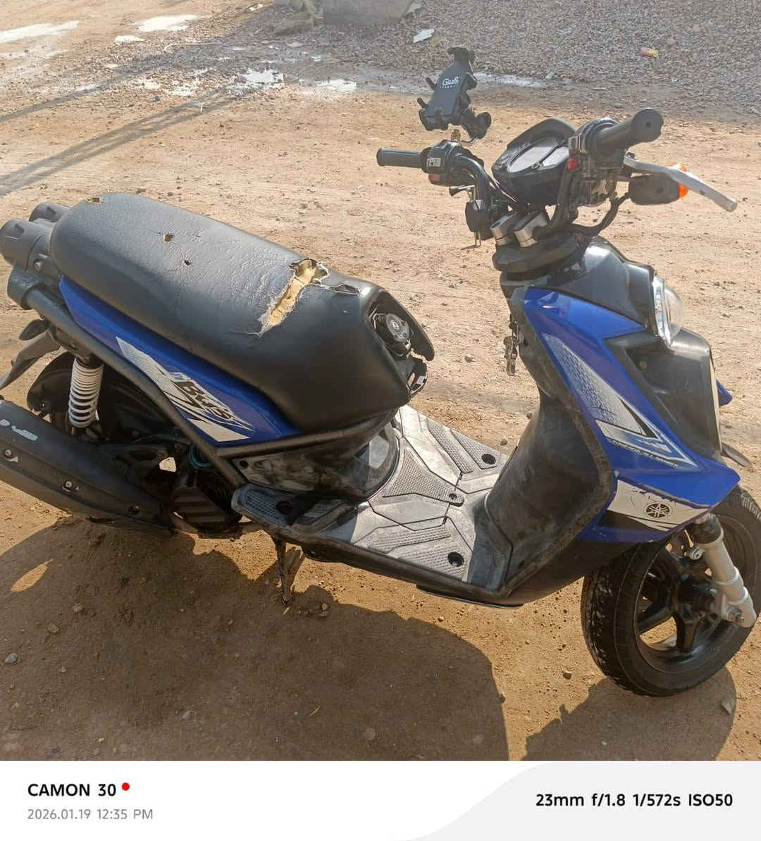 س/ع سكنس جبلي للبيع دراجه مامتعوبه نضيفه مكينه مفتوحه مره وحده تجفيت اصلي شرط نعومه سعر ٩٠٠ وبيها مجال او مراوس ب ايراني
 اوراق موجوده.       تواصل واتساب ***********
