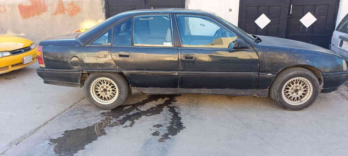 اوبل اوميكا محرك 20سنوي صاقط سنه موديل 1989سيار كيرومحرك شرط تحويل وكال شرط سعر 22شويه بي مجال *********** كركوك, العراق
