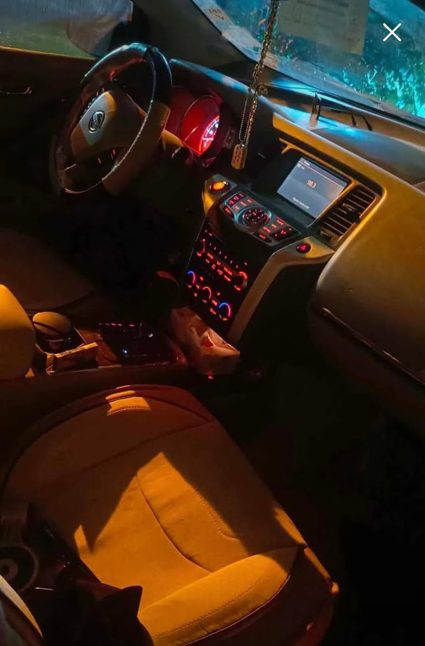 للبيع أو المراوس 
للبيع أو المراوس 

Nissan Murano 2009 
نيسان مورانو 
رقم صلاح الدين 
رقم مميز 
تحويل ثاني يوم 
سيارة نظيفة ومميزة، إستخدام شخصي وبحالة جيدة جداً 
المواصفات 
تشغيل بصمة smart key
شاشة لمس 
جنطة كهرباء 
كشن كهرباء 
فول مواصفات 

بدون حادث 
بدون غرق 
السعر مناسب جداً للشراي
95 وبيه مجال


**إذا كنت صاحب هذا الإعلان وتريد حذفه لأي سبب، رجاءا أرسل رسالة إلى الدعم الفني**