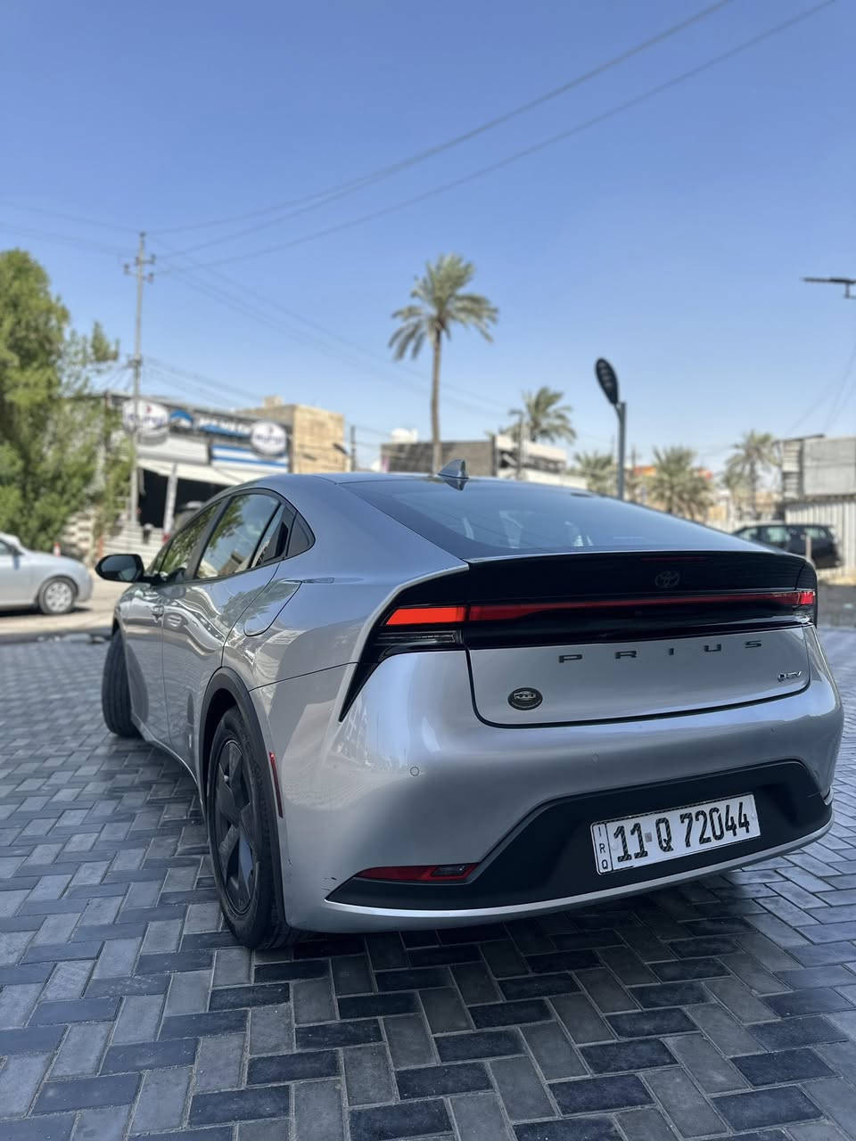 السلام عليكم
 بريوس2023
السيارة فئة LE
ماشية تقريباً55
بجم كبس 
مكاني بغداد السيدية
للاستفسار
***********
