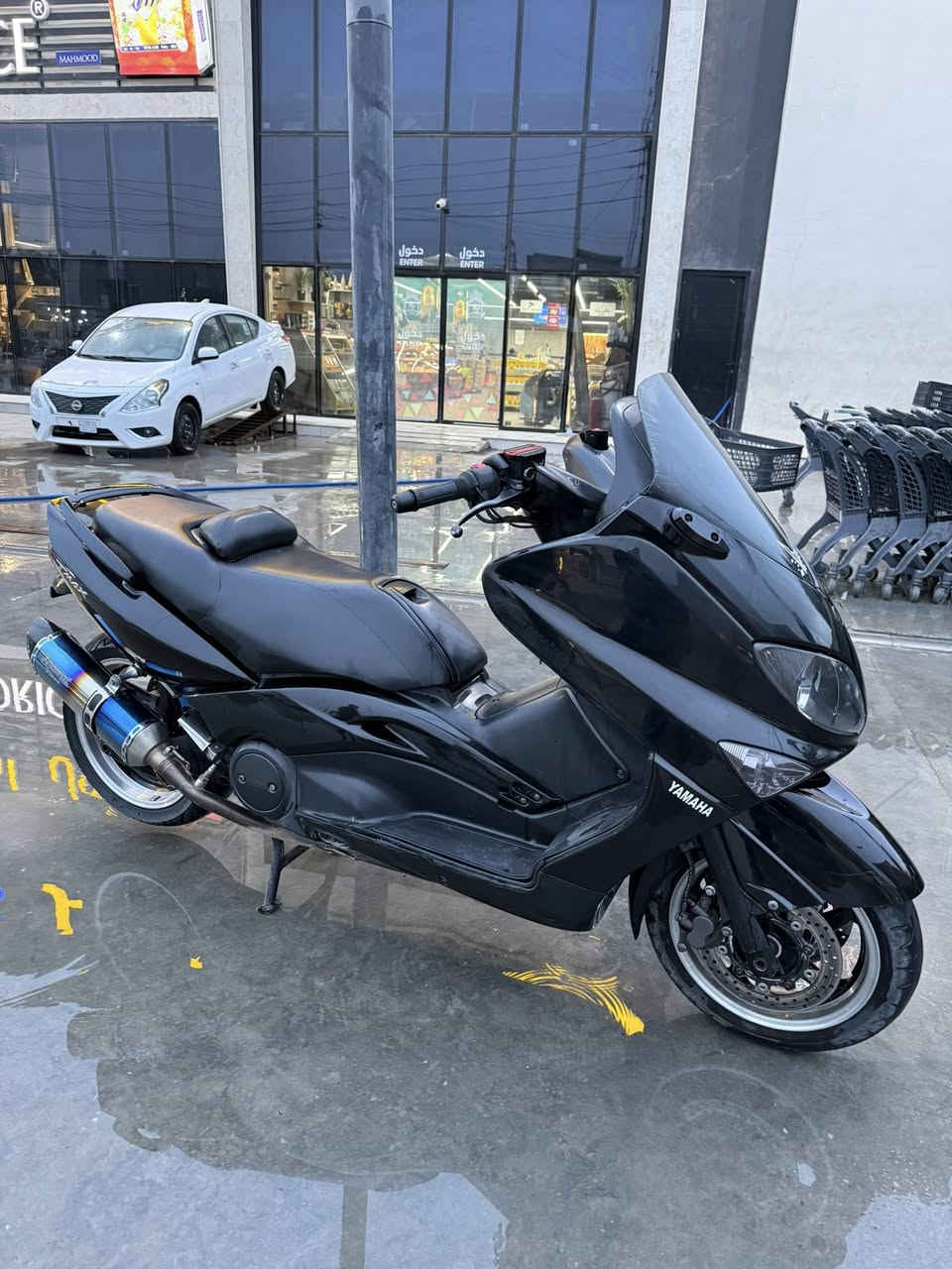 سلام عليكم تي ماكس ٢٠٠٨ نوزل دراجه خير من الله عليها كلج امامي بصمه وسبرنكه بوليني و اشاير وبك لايت لد عليها صالصنه اكرابوفچ ماشيه ٣٥ سكيورتي سويجين الدراجه شوفه عينك وبيها بس ملاحضات بسيطه مكحله للاستفسار الاتصال ''  ***********. مكاني حله نادر الثانيه
