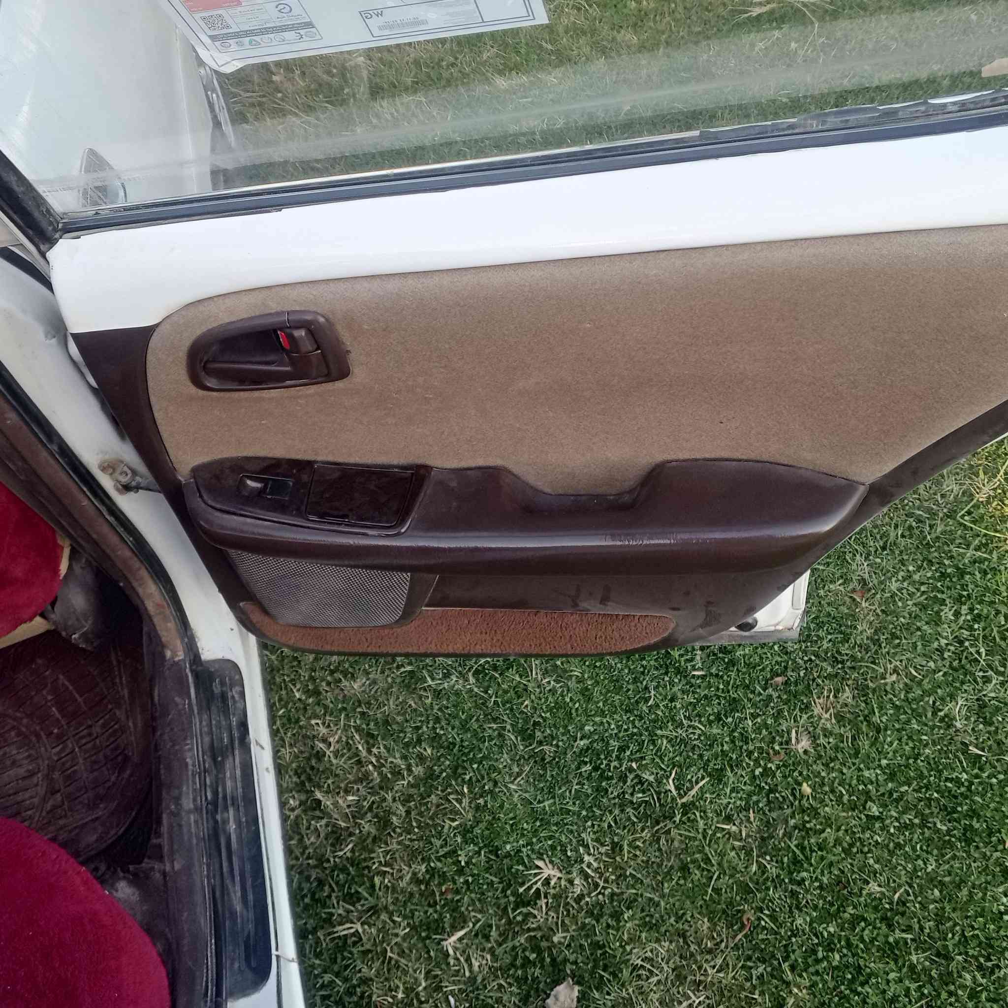 سلام كرستا للبيع 1995 مكفوله من كلشي وجاهزه من كلشي محرك كير حداديه تخم تاير محرك ونجي تبريد شغال كفاله عامه سياره لاصبغ ولا ضربه سعرها70وبيه مجال قليل***********خاص ماجاوب مكلف بل نشر
