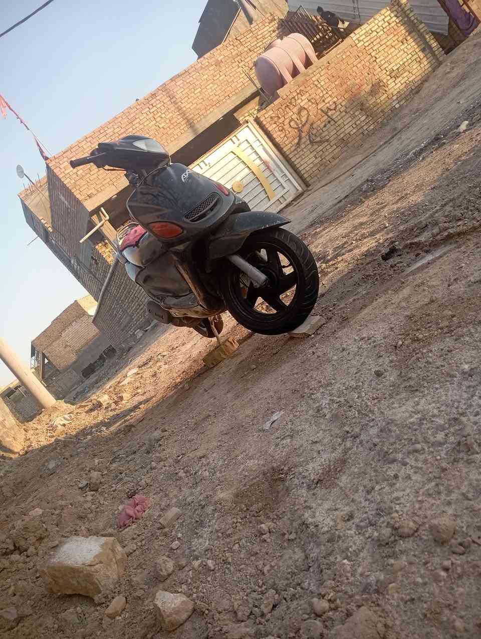 السلام عليكم دراجه اكزز للبيع نضيفه كلها شغله خير من الله كلها على وضع الشركه سعره 500وبيه مجال للاستفسار على،،👈***********
