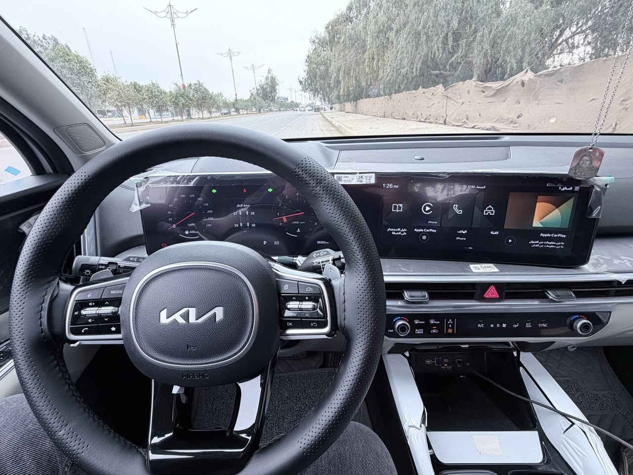 السلام عليكم ورحمة الله وبركاته
سورنتو موديل 25 خليجي وضع الزير

داتا شو 

كامرتين 

ويل ٢٠

🌳 وضع الزيرو ماشيه 9الاف فقط

🌳 الموديل 2025

🌳 سعة المحرك 6V 3,5L

🌳 مرتبط بناقل حركة أوتو 8 نمر

🌳 يبلغ عزم الدوران 350 نيوتن

🌳 كير ماوس

🌳 عدد AIR BAG 2

🌳 حساسات أمامية 

🌳 حساسات خلفية

🌳 لايت زينون + LED

🌳 كشافات 

🌳 بك لايت LED

🌳 ويل كب 20

🌳 4 دسك

🌳 قبضات أبواب من الألمنيوم

🌳 ماسحة خلفية

🌳 مفتاح التشغيل بصمة

🌳 تشغيل عن بعد 

🌳 فتح الصندوق كهرباء

🌳 شاشه متصل 

🌳 الانارة الداخلية هالوجين 

🌳 المقاعد لون أبيض

🌳 حركة المقاعد الأمامية والخلفيه كهرباء

🌳 7 راكب 

🌳 مثبت السرعة Cruise

🌳 المودات والأوامر الصوتية

🌳 أوضاع القيادة  Drive Mode

🌳 فحص أنظمة السيارة 

🌳 مقود جلد حياكة 

🌳 شفتات سرعه

🌳 تبريد شاشة

🌳 3 قطع تبريد 

🌳 هاند بريك بصمة 

🌳 ا ABS 

🌳ا Auto Hold   

🌳ا ISO Fex       

🌳 نظام مانع الانزلاق

🌳 نظام نزول المنحدرات 

🌳 اشارة في المرايا الجانبية

🌳 مخرج منفذ الطاقة ⚡

🌳 ا  Bluetooth / USB

🌳 بردات أبواب خلفية

🌳 بردة خلفية   

🌳 شاحن هاتف Wairlees

بانورما

السعر 338
***********
