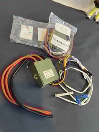 ١٠ قطع • اكسسوارات إلكترونية