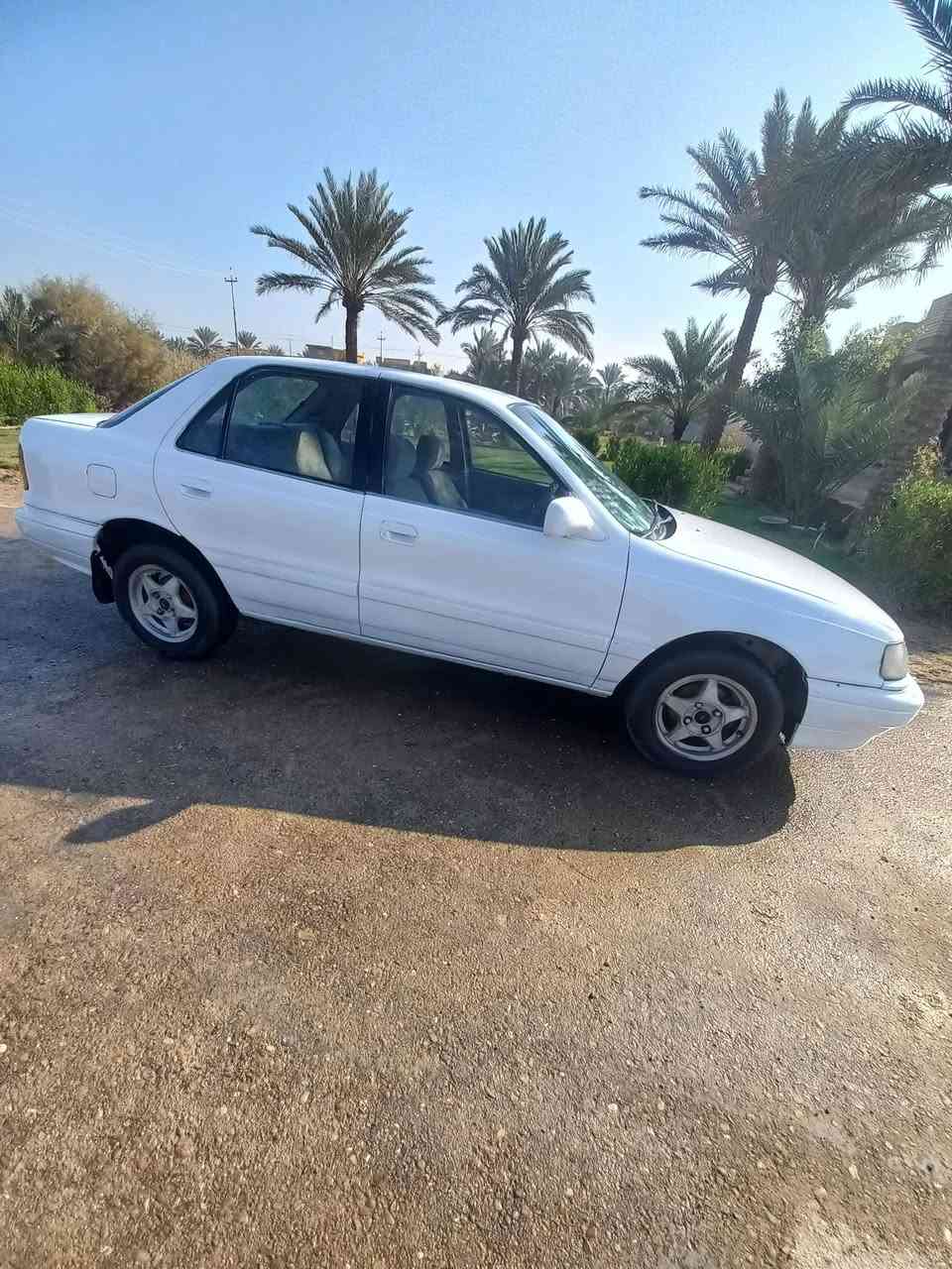 سلام عليكم 
النترة للبع موديل 92
مصبوغه عام جماعيه 
محرك مفتوح 1600
كهربائيات شغاله 
كير محرك مكفولات
سعر 28 وبيه مجال 
مكان السياره الفلوجه نساف
***********
