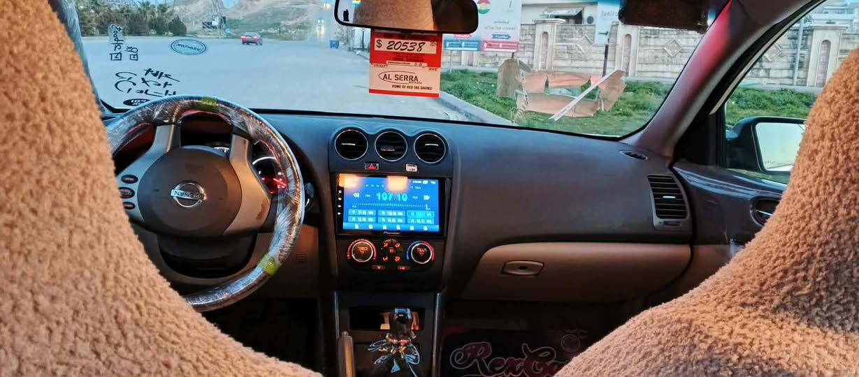 ئاڵتیما 2012 گێڕ ئادی بێبۆیاخ پێشودوای کەبسە سە نەوی تا 2028 تازەیە 300 هەزار ڕۆشتووە کامل سرێرفس کراوەو هیچ مە سرە فێکی تیا نیە بە شەرتی فیتەر بە نزین زۆرکەم ئەخواو هەیکەلو ناوی لە سەردە قی شەریکە ماوە تە وە داوای 112گەڵاو مە عمە لەی لێدەکەم سۆنەرم داناوە *********** فایبەری لەسەرە
