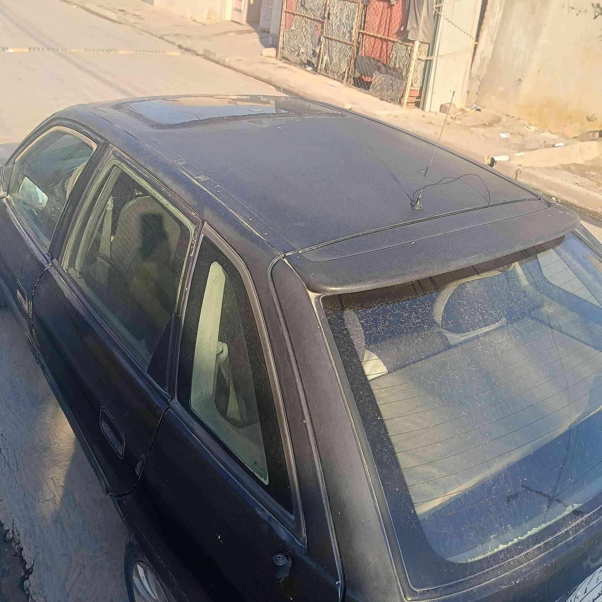 السلام عليكم 
إعادة نشر بسبب الوعود الكاذبه
استرا موديل 93 للبيع
كابون بانزبن 
طخم السياره جديد 
وايرمنيه كاملة
تدفئة شغالة
محرك بيه نفخ حجم 16
السعر 35 بي مجال
رقم صلاح الدين وشرعيها بالموصل شرط التحويل
مصلحه دواير ودوسات
بيع مستعجل للتواصل عالخاص او الاتصال عالرقم ***********
