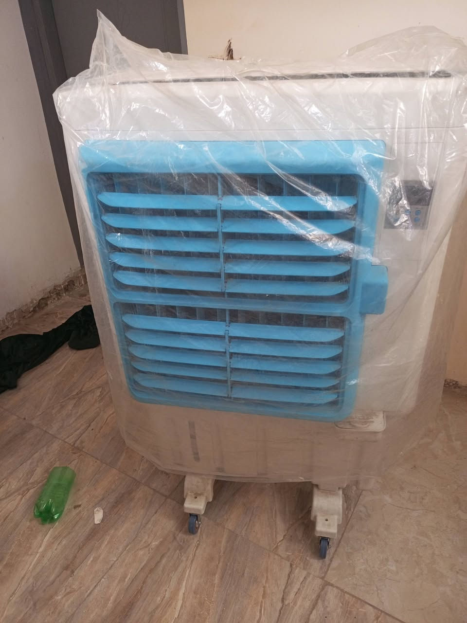 مكفيره حجم كبير عل فحص اخت جديده بعده بلايلون لسعر قفل 100لمكان زعفرانيه***********
