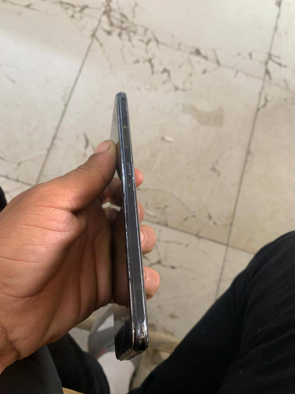 سلام عليكم
ريد مجك الإصدار ال٦
ذاكر ١٢٨ 
رام ١٢
معالج سناب دراغون 888
ببجي 90فريم حقيقي قراضه كامل موجوده شرط ابيعلك بلادي شرط سعر ٤٢٠ وبي مجال حگ الجيه
كارتونته ويا كيبل شحن مالته ويا شرط جهاز استعمال شخصي مالتي


**إذا كنت صاحب هذا الإعلان وتريد حذفه لأي سبب، رجاءا أرسل رسالة إلى الدعم الفني**