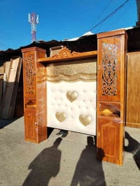 غرفة ٥ أبواب • مستعمل • موصل باب جديد