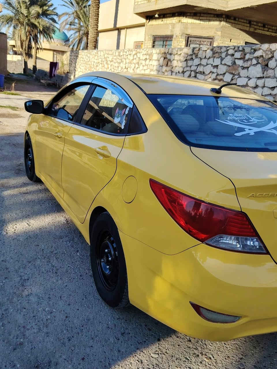 للبيع، 82$وبي مجال
المكان بغداد

اكسنت موديل 2014 
المواصفات شاشه لمس كامره دواره نضام ايكو حاكيه بلوتوث تحكم ستيرن فول عده الفتحه والمواصفات معروفه 
محرك 1600كير ومحرك مكفولات 
حادثه جاملغ وبنيد شاصي لغد تكم  حوض مكفوله من الدواخل سياره جاهزه وخير من الله 
تدفئه تبريد ثلج 
تفاصيل اكثر اتصل وبخدمتك 
***********
***********
