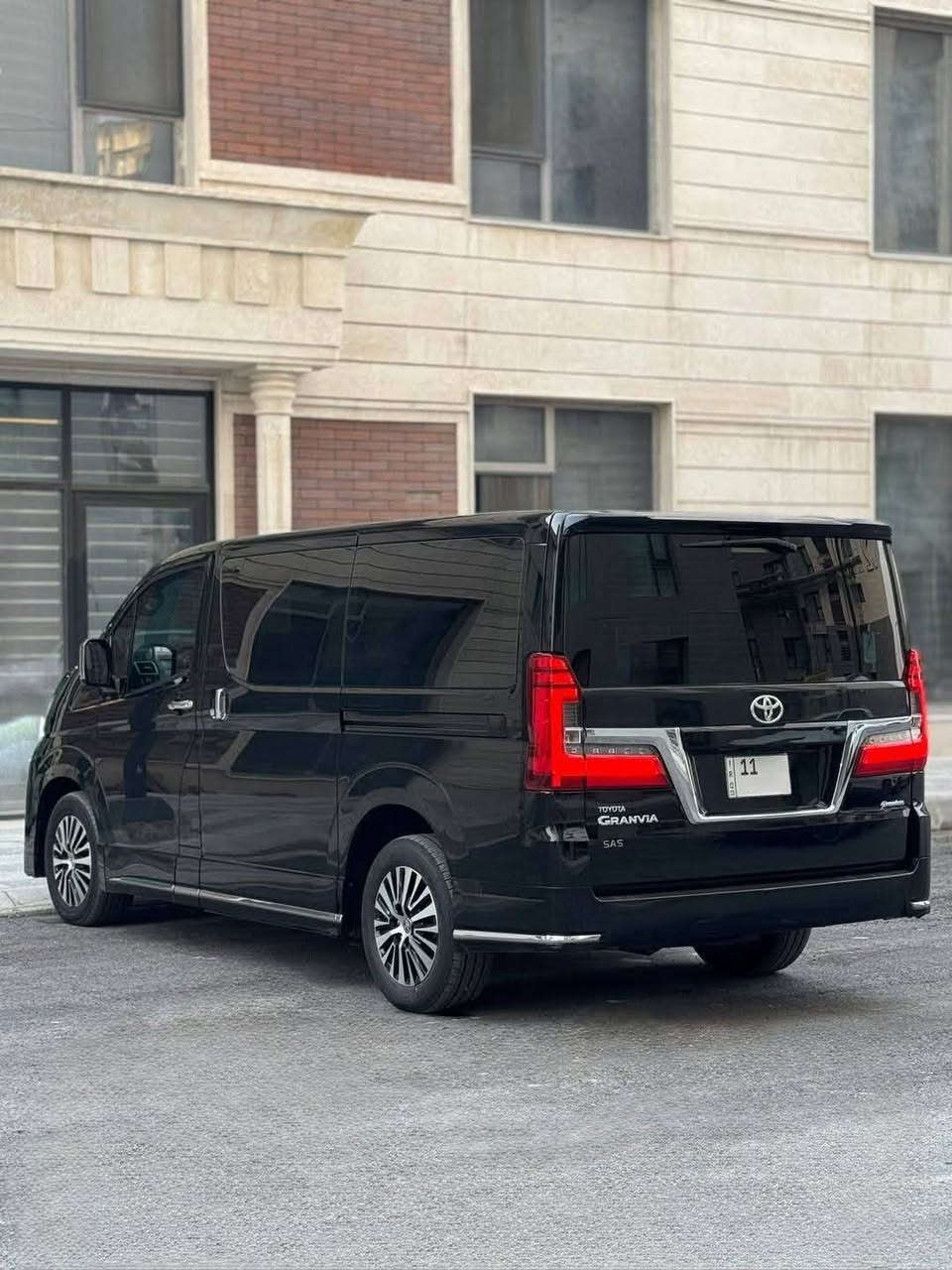 تويوتا كرانيفيا 2020 سيارة الملوك (vib)
فول الفول  وكالة SAS.  ماشية (35) الف بس مكفولة كفالة عامة فقط بارد بل جاملغ الامامي 
فئة البريميوم.  فول  مواصفات كامرات 360 درجة 4 كامرات كراسي vib منفصل  بوب كهرباء ومواصفاتهة الباقية معروفة  

رقمي***********
