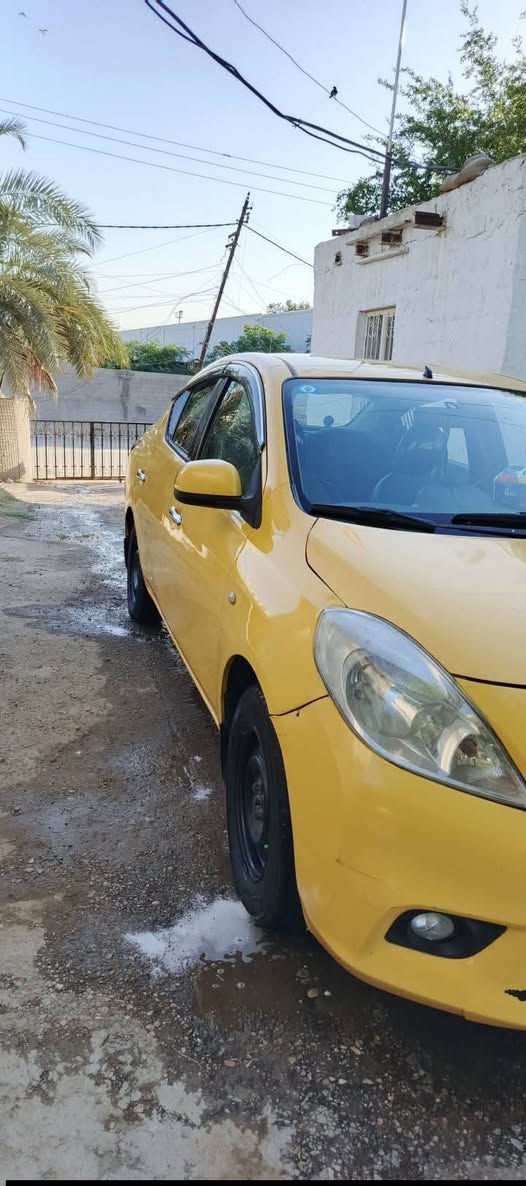 نسان ساني مدل 14 بسمي شوكت ماتريد  حولك جاهزه من تبريد تلج كير حداديه تخم تاير مكينه كله مشروط  مكان نجف ***********

