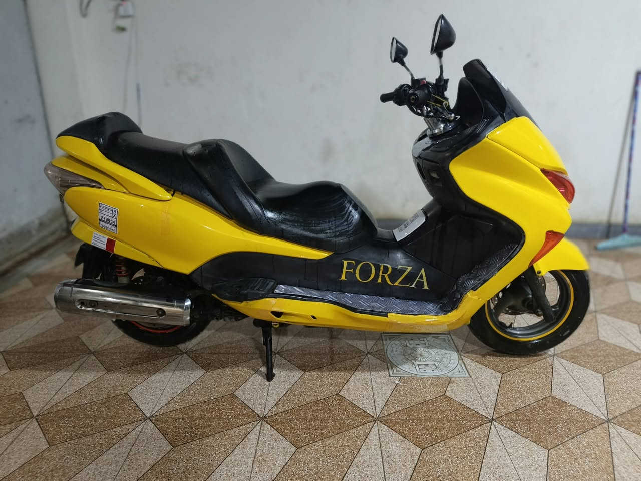 -يارزاق فوزره 0-9 موديل (2009) نازل مزاد ربنه بعده على وضع بلاد ماشي 8000
2- بيه الاثنين كير عادي اتو 7 نمر و S+D نشط 100/100 كلشي شغال بيه 

3- موطور على وضعي المزاد بعده بلادي جديد نضفات كفرات 80/100 اورق ما بيه اورق مابيه ضايعه

4- موطور خير من الله لا تقنيص ولا تبخير شلعه و معدل اطلع بيه وين ما تريد نص نكره جيب وياك الف مصلح

5- سوي نفسك لوتي او ماتفهم ماتعرف بيه لا اطب تراسل لين دراجه معروفه سعره توصل مليون نص

💸-  السعر (800)مرواس شعندك نزل  تعال خاص وتدلل راسلني 

     🏠 مكاني الفلوجه🏠


**إذا كنت صاحب هذا الإعلان وتريد حذفه لأي سبب، رجاءا أرسل رسالة إلى الدعم الفني**