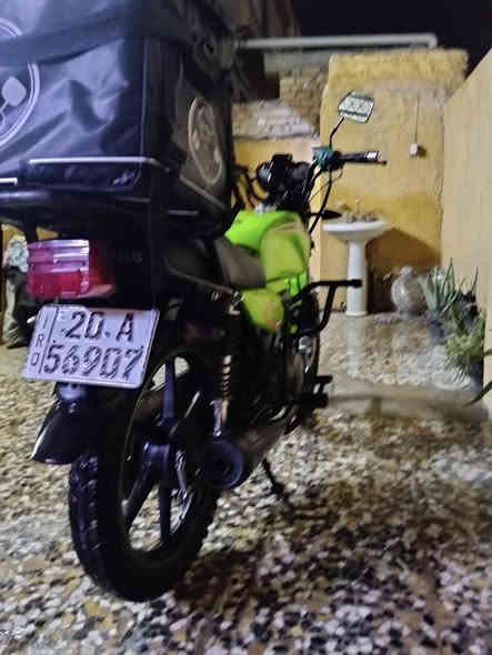 للبيع دراجه شاينك مرقم 2023ماشيه14الف حقيقي دراجه مكفوله رايده 1750وبيه مجال شي بسيط  تحويل ثاني يوم ***********
