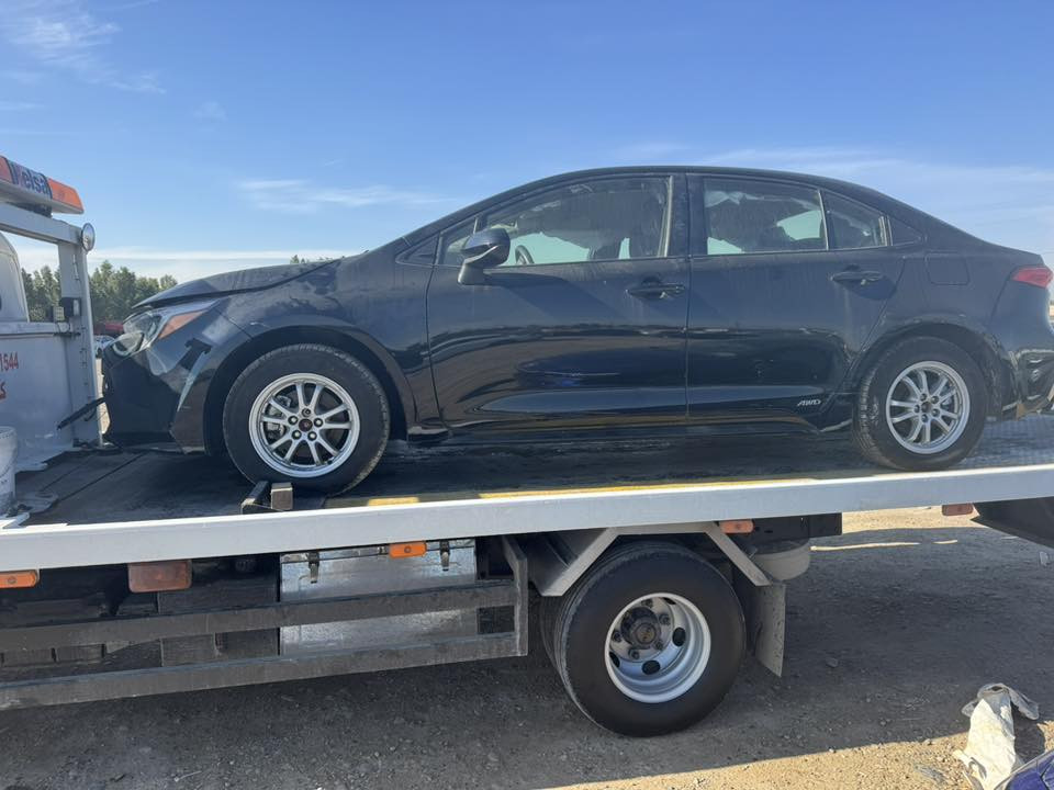 كورلا هايبرد موديل 2024 بصمة رقم مجاني السعر 120قفل قفل  على حادث امريكا ( جاملغ وباب ) 
للاستفسار ***********
