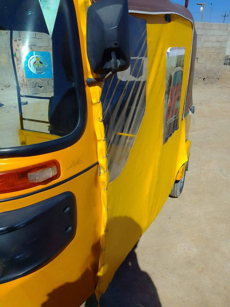 سلام عليكم تكتك البيع رقم وسنويه تحويل ثاني يوم تكتك خير من الله خيسا قليل يعني حته ممبين كشرتهه تخبل وكرفتهه تخبل ملاحقه تكتك بيهه بكن بس لا تنقص ولا تبخر اتصل وبيك خير ودلل ***********
