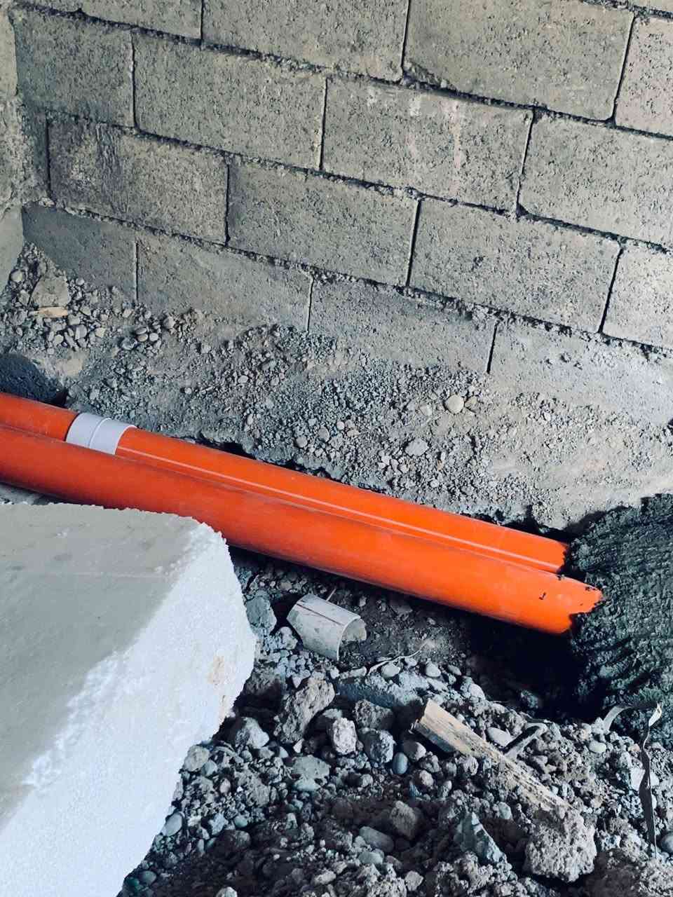 تم انجاز ثلاث اعمال بدر وصياده وكوباني الحمدلله والعمل جاري بماء يرضي ابوالبيت اسطه ماء كهرباء ومجاري كله ب500الف ال100متر طبق واحد وسقف ثانوي نصب السبالت شد الكيزر وتانكي رجاء مايعجبك لاتعلق اسمعك كلام مو حلو الاتصال ***********

