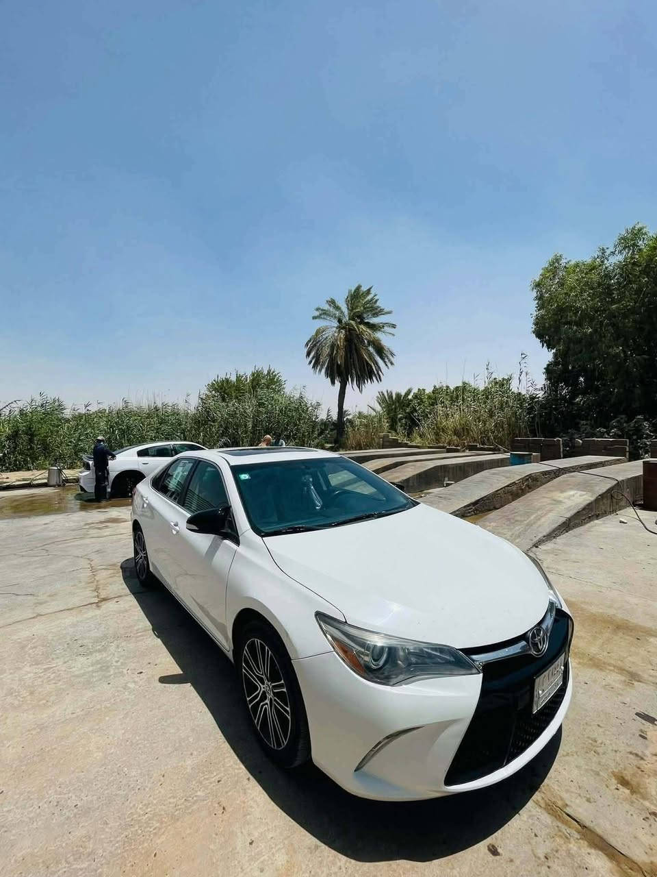 كامري 16 وارد أمريكي نظافه فول رقم بغداد...... السعر 145وبي مجال
 
***********
