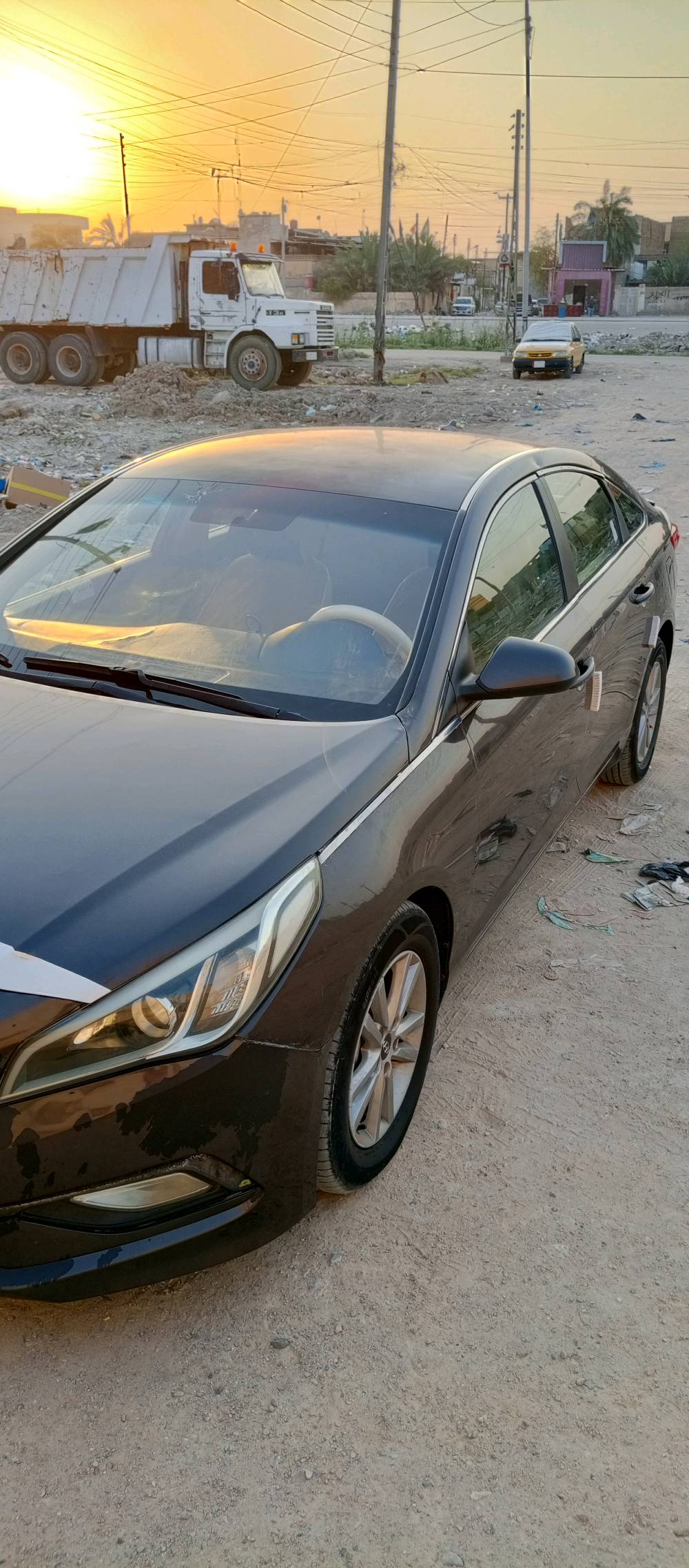 سلام عليكم
سوناتا البيع
موديل 2015
وارد امريكي حادثها جاملغ
تايرات جديده 
 وشويه من البنيد
الحداديه جديده 
مواصفات نص فول
مكينه جديده وناعمه سياره بيها ملاحضات بصيطه يعني ترتيبات خارجيه  سعر خاص
رقم الاستفسار  ***********
رقم الواتساب ***********