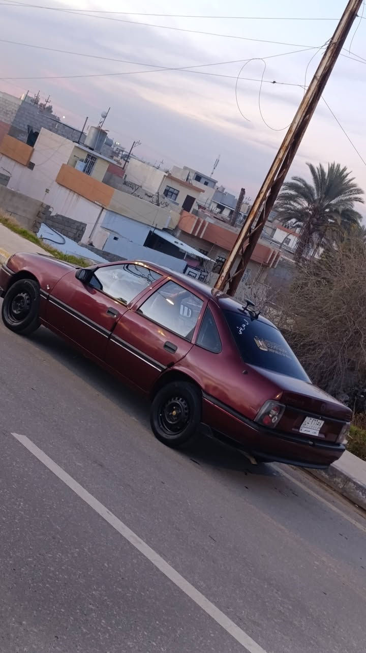 فكترا 20 موديل 91 محدث سبورت
لايت عدس بك لايت كرستال سبورت بجم سبورت
محرك وكير شرط صبغ عام جماليه سياره مرتبه ماتصرف
عليها دينار رقم نينوئ الاماني شرط التحويل السعر 47 وبي مجال حك الجيه مكان موصل الايسر ***********
