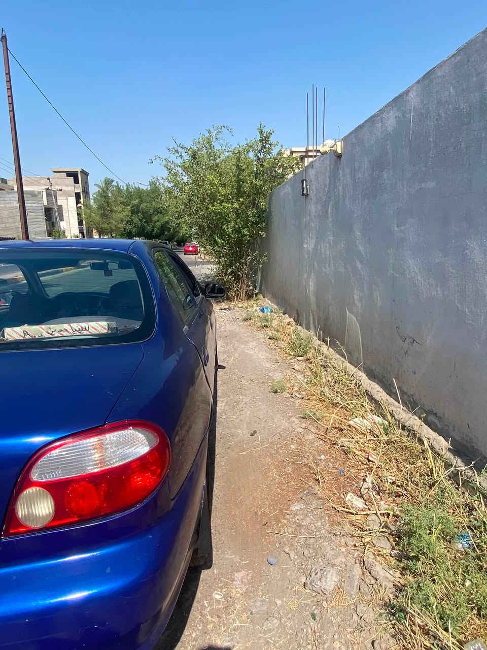 السلام عليكم للبيع سيفيا موديل 2000 رقم بغداد انكليزي تحويل ثاني يوم مكينة جديدة بس بيها ولف تشتغل تك صدر خير من الله تخم تاير جديد مكاني بغداد المنصور دور السود *********** السعر 34 وبيها مجال
