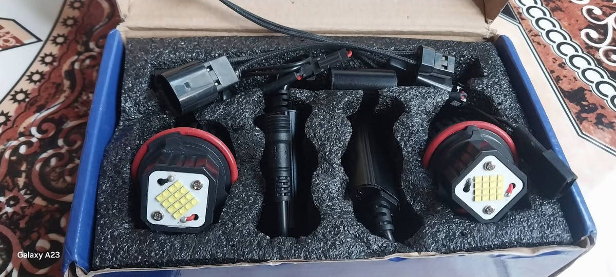 السلام عليكم 
لدات سوار بي ام يرهم للباخره وبي تحويلات مثل مموضح بالصور جديد غير مستعمل السعر 55الف متوفر توصيل


**إذا كنت صاحب هذا الإعلان وتريد حذفه لأي سبب، رجاءا أرسل رسالة إلى الدعم الفني**