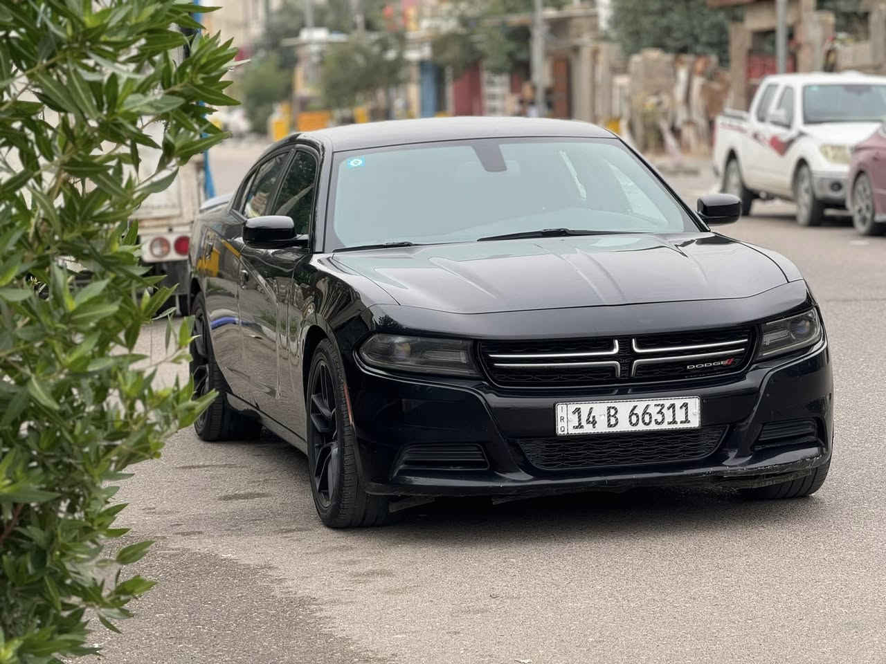 يالله إسلام عليكم 
جارجر ٢٠١٨ / مرمزه ٢٠٢٣
رقم بصره بسمي 
حادثه جاملغ فقط بدون ارباك والفحص بلمنشور 
جاهزه من كلشي 
تخم تاير 
تبريد بلاد 
حداديه ١٠٠/١٠٠
ماشيه ١٣٠ فقط 
السعر١٦٥ 
مكاني البصره القبله 
*********** 
بيع فقط بدون مراوس
