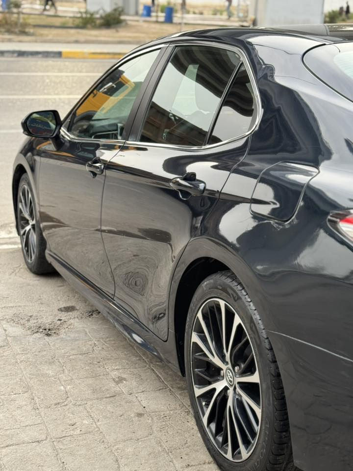 - [ ] السلام عليكم
- [ ] كامري موديل 20 se بلاص 
- [ ] رادارات
- [ ] فتحة
- [ ] بصمة+بصمة بيبان 
- [ ] شاشة /كامرة
- [ ] باقي المواصفات المعروفة 
- [ ] ماشية 100 mil 
- [ ]  رقم اربيل تحويل مباشر 
    - [ ]  للاستفسار . *********** جاملغ صبغ + الصندوق رش الباقي كلة مكفول بدون شاصي بدون لغد بدون ايرباك الجاملغ لامامي فقط بارد. السعر ١٨٠ $. وبي مجال بسيط  لون نيلي . مكانهة بغداد
