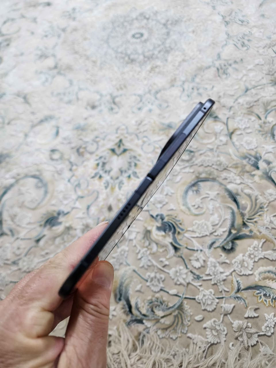 256 gb disk
16 gb ram
 جهاز غني عن التعريف نظافة 100% تقريبا... تجي وياه شاحنة و كلر اصليات...

مۆبایلێکی تایبەتە وەک نوێ وایە... سەحنە و کەڤەرێکی ئەسڵی لە گەڵە... كالار, السليمانية


**إذا كنت صاحب هذا الإعلان وتريد حذفه لأي سبب، رجاءا أرسل رسالة إلى الدعم الفني**