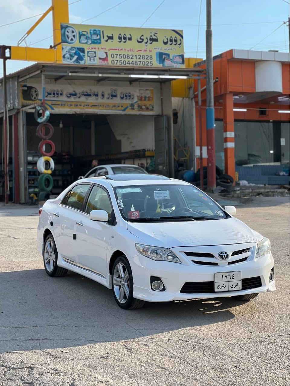 كورلا 2008 بی سوبغ کلین وضع شریکە ***********
سیارەکە بی بۆیاغە سێ شوین کارتە دوو شوین ساردە 
سبوغ ئەستورە 
فول مواصفاتە سلایت حساس ئاوینە شەفت کارەبا 
پیشو دواوەی کراوە ٢٠١٣ فوول سپۆرت  
5 وەرقەی غرامە لەسەر دوای معامەلە بۆت دەگیرمەوە 
وەکالەو تحویلی بەشەر 
مکینە گیر تەبرید تەقەو رەقە هموو گیانئ بەشەرت 
سعر112 ورقه مجال
*********** أربيل, العراق
